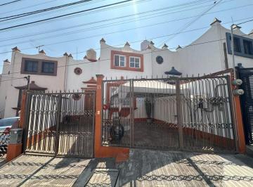 Casa de 3 habitaciones, Naucalpan de Juárez · Linda Casa en Venta en Fuentes de Satélite