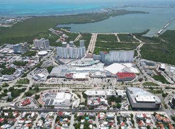 Terreno / Lote · 3892m² · Terreno en Cancun Av Tulum Coldwell Banker