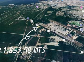 Terreno / Lote · 21852m² · Terreno Frente Al Aeropuerto de Cancún 21,852.78 m