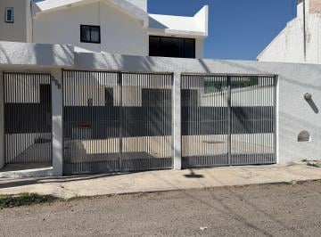 Casa de 3 habitaciones, Corregidora · Amplia Casa en Venta en Tejeda, El Pueblito Queretaro