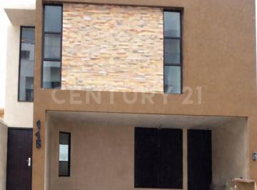Casa · 300m² · 3 Recámaras · 2 Estacionamientos · Casa en Venta en Cumbres Elite Premier Privada Pirineos