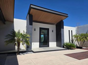 Casa de 5 habitaciones, Querétaro · Casa en Venta Juriquilla