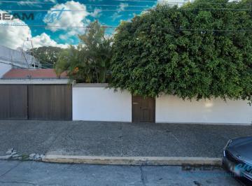 Casa · Casa en Renta Unidad Nacional con Alberca
