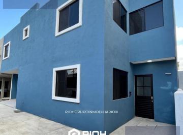 Casa · 154m² · 3 Recámaras · 2 Estacionamientos · Casa en La Paz