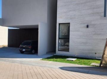 Casa de 3 habitaciones, Querétaro · Casa en Venta Lomas Norte Campanario