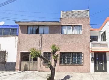 Casa de 4 habitaciones, Gustavo A. Madero · Casa en Venta de 180 m² con 4 Recámaras en La Colonia Estrella