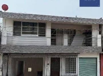 Casa · 201m² · 2 Recámaras · 1 Estacionamiento · Casa en Venta en Av Alvaro Obregon