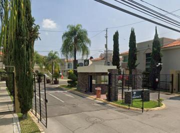 Casa en condominio de 3 habitaciones, Zapopan · Dh - Casa en Freccionamiento con Seguridad a Unos Minutos del Estadio Panamericano