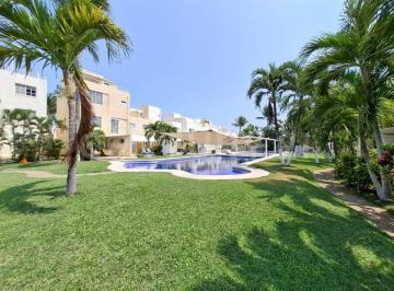 Casa · 183m² · 4 Recámaras · 1 Estacionamiento · Casa en Venta en Condoinio Puente del Mar, Acapulco, Guerrero