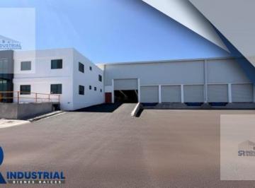 Bodega comercial · 7150m² · 20 Estacionamientos · Renta de Bodega Industrial en Saltillo