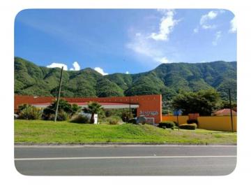 Casa de 2 habitaciones, Chapala · Se Vende Casa en Senderos del Lago, Chapala
