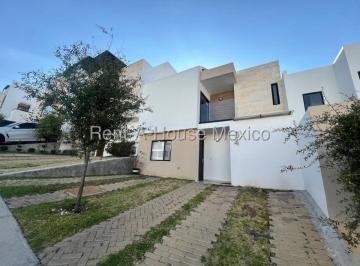 Casa de 3 habitaciones, El Marqués · Renta Casa Amueblada Queretaro Zibata