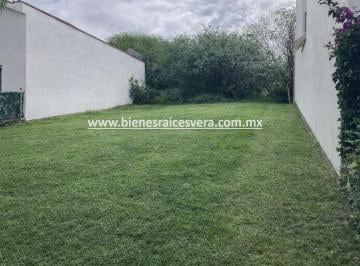 1bcbef3cfaa078d9272426a1bfd576bbc1b92290730c948fb13a8092bcd50fc5 · Terreno en Venta en Tequisquiapan en El Fracc. Club de Golf. Teo