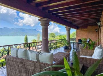 Casa de 5 habitaciones, Valle de Bravo · Casa en Renta|con Vista y Acceso Al Lago|la Peña|valle de Bravo