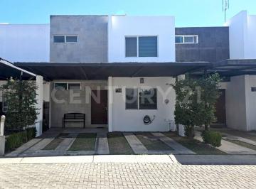 Casa en condominio · 168m² · 3 Recámaras · 2 Estacionamientos · Casa en Renta en Condominio, Jardin Real, Zapopan, Jalisco