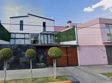 Casa de 4 habitaciones, Gustavo A. Madero · Casa en Venta en Lindavista Gustavo a Madero, Ciudad de Mexico