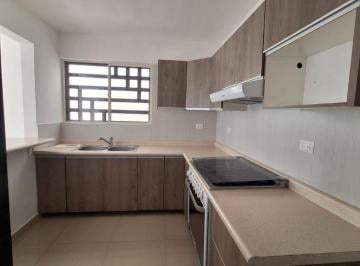 Casa de 3 habitaciones, Saltillo · Casa en Venta en Fracc. Lenna | Vive con Seguridad y Estilo.