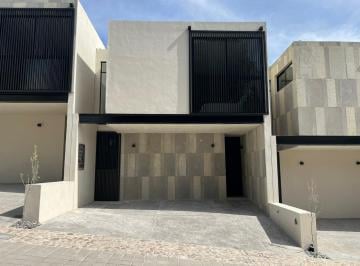 Casa · 125m² · 2 Recámaras · 2 Estacionamientos · Casa en Venta Villas de Irapuato - (4)