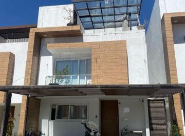 Casa de 3 habitaciones, Jilotzingo · Estupenda Casa en Venta en Residencial Parque Esmeralda