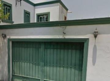 Casa de 4 habitaciones, Monterrey · Casa en Venta en Valle del Topo Chico Monterrey N. L