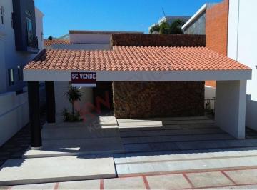 N/A · Estrena Casa de un Piso en Club Real