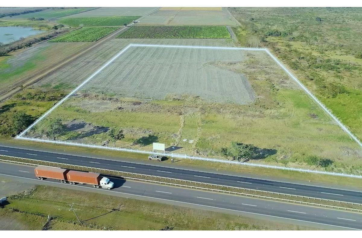 Land in Altamira