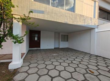Casa en condominio de 4 habitaciones, Metepec · Casa Renta Club de Golf San Carlos Metepec