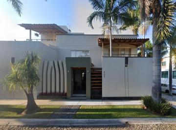 Casa de 5 habitaciones, Colima · Casa en Venta Santa Barbara Colima