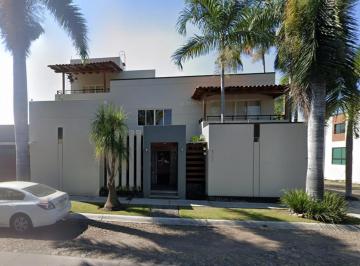 Casa de 5 habitaciones, Colima · Casa en Venta Santa Barbara Colima