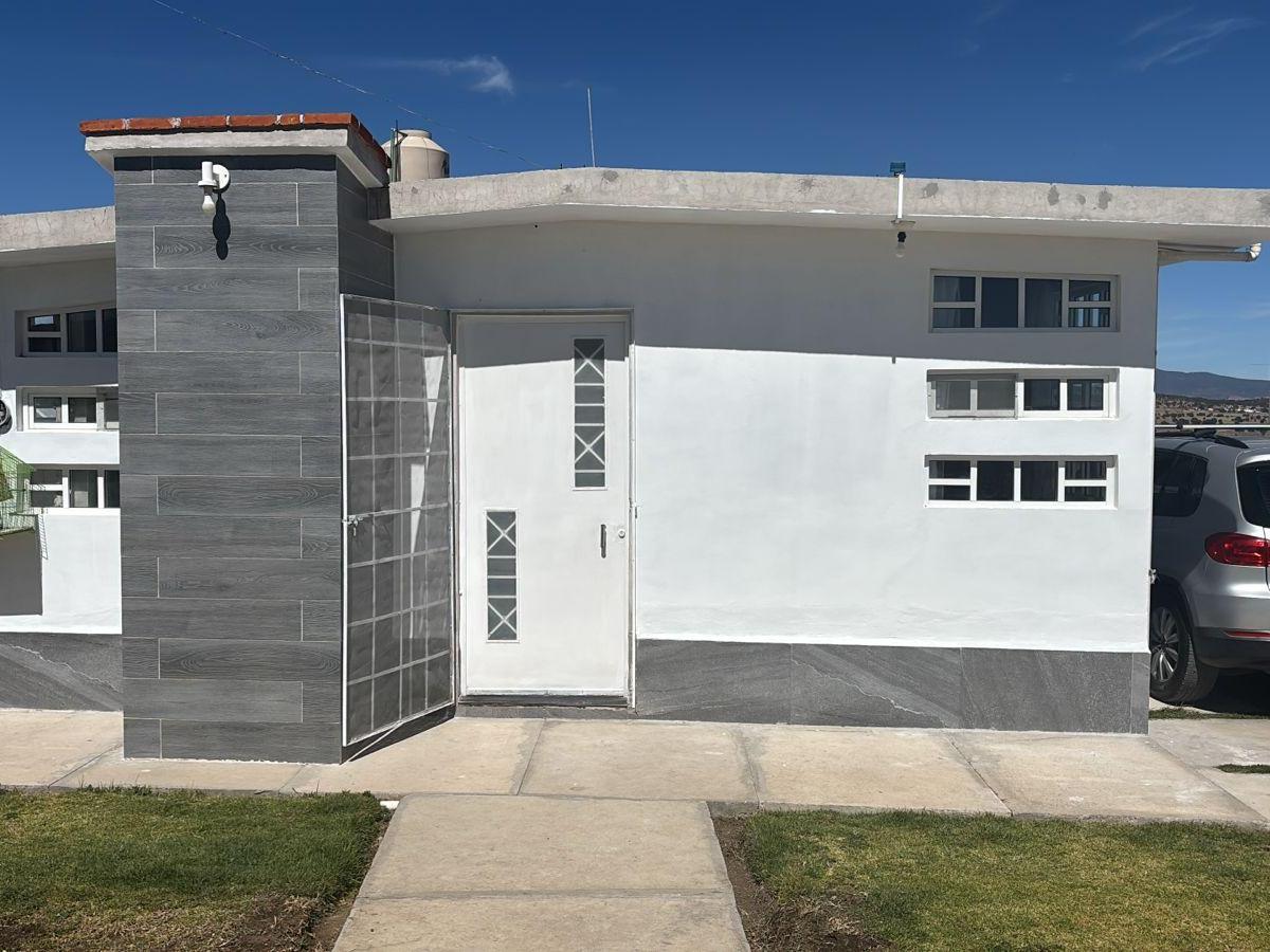 Modern House for Sale in Tetla de la Solidaridad
