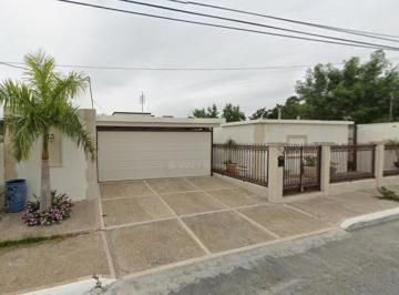 Casa de 6 habitaciones, Reynosa · Enorme Casa en Venta en Reynosa Tamaulipas a un Super Precio de Promocion!