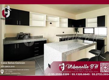Casa · 210m² · 3 Recámaras · 2 Estacionamientos · Hermosa Casa Minimalista, 2 Niveles en Fraccionamiento Paseo de La Selva, Cancún