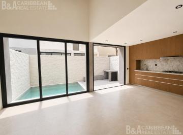 Casa · 175m² · 3 Recámaras · 2 Estacionamientos · Casa con Alberca en Venta en Arbolada