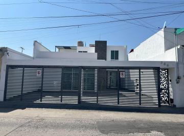 Casa de 3 habitaciones, San Pedro Tlaquepaque · Linda Casas a Estrenar!