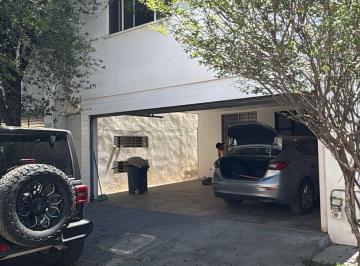 Casa · 3 Recámaras · Casa - Misión de Anahuac