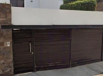 Casa de 4 habitaciones, Corregidora · Casa en Venta en El Pueblito, Querétaro