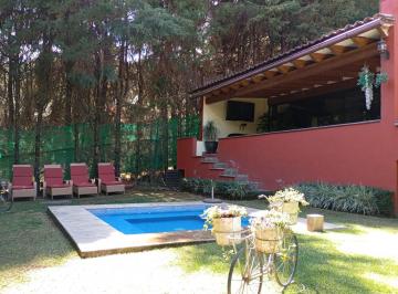 Casa · 200m² · 4 Recámaras · 5 Estacionamientos · Casa en Renta - (4)