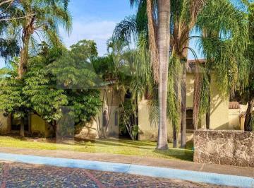 Casa de 5 habitaciones, Zapopan · Casa en Venta en Colinas de San Javier, Coto Privado Real San Javier