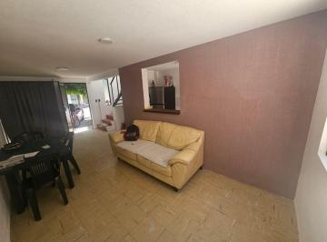 Casa de 2 habitaciones, Celaya · Aprovecha! Casa en Col. Alamos a 5 Min. del Hospital General