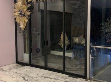 7f124ecf49eab36ec5542d3e8024fc6fa1288f9449529803e01e38d71ed2481b · Renta Local Comercial, 140 m², Segundo Piso, Ciudad Satélite, Naucalpan