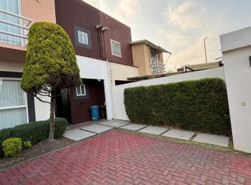 Casa en condominio de 3 habitaciones, Toluca · Se Vende Casa en Villa Toscana Toluca