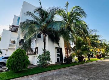 Casa · 2 Recámaras · 2 Estacionamientos · Casa en Venta en Villa Aurora