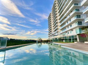 Infinity pool · Vive en Las Alturas: Depa con Terraza y Vista Increíble
