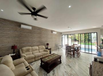 Casa · 334m² · 4 Recámaras · 2 Estacionamientos · Casa en Venta en Residencial Aqua