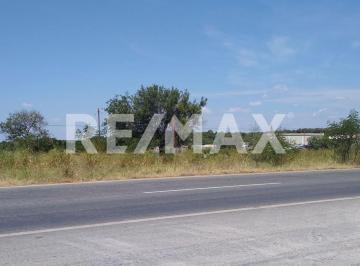 Terreno comercial · 2200m² · 20 Estacionamientos · Venta de Terreno Comercial Montemorelos N. L. Mx. - (4)