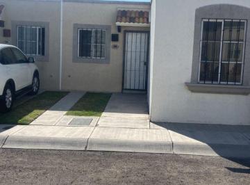 Casa en condominio de 3 habitaciones, Querétaro · Casa con 3 Recámaras y 137 m² Superficie de Terreno en Venta Puerta Verona