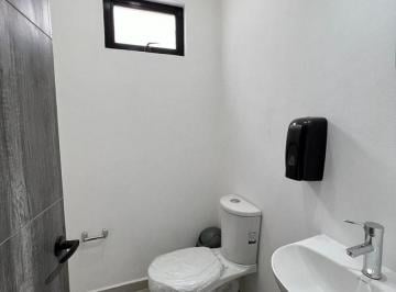 Inmueble productivo urbano en Renta  Reforma · 7 Consultorios o Despachos en Renta en La Col Reforma