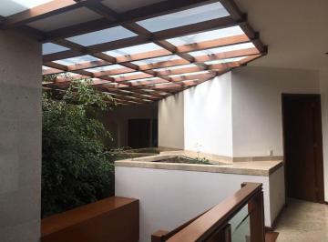 Casa de 3 habitaciones, Huixquilucan · Vendo en El Fraccionamiento Residencial La Herradura en Tecamachalco con 3 Rec. con Baño y Vestidor