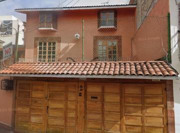 Casa de 4 habitaciones, Iztapalapa · Casa en Venta en Cuidad de Mexico Iztapala Paseos de Churubusco