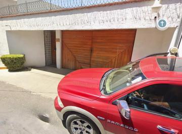 Casa de 5 habitaciones, Chalco · Casa en Venta en Chalco Granjas
